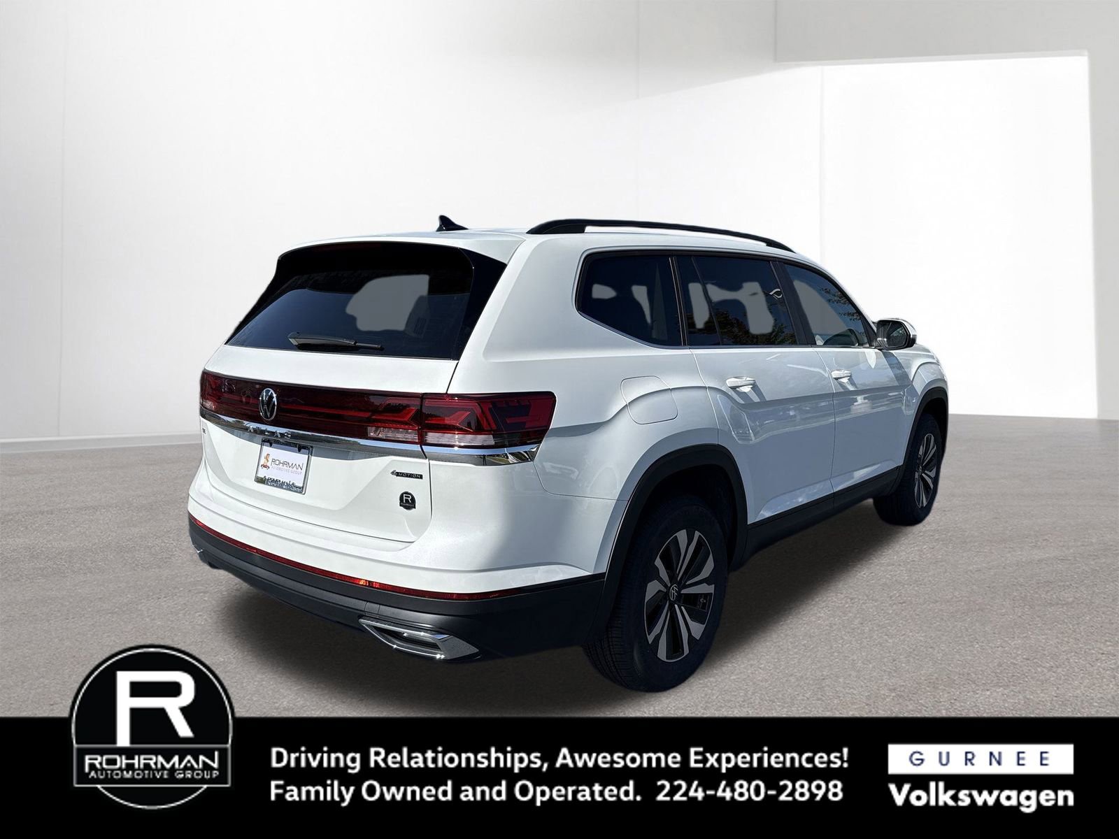 New 2026 Volkswagen Atlas SE image 9