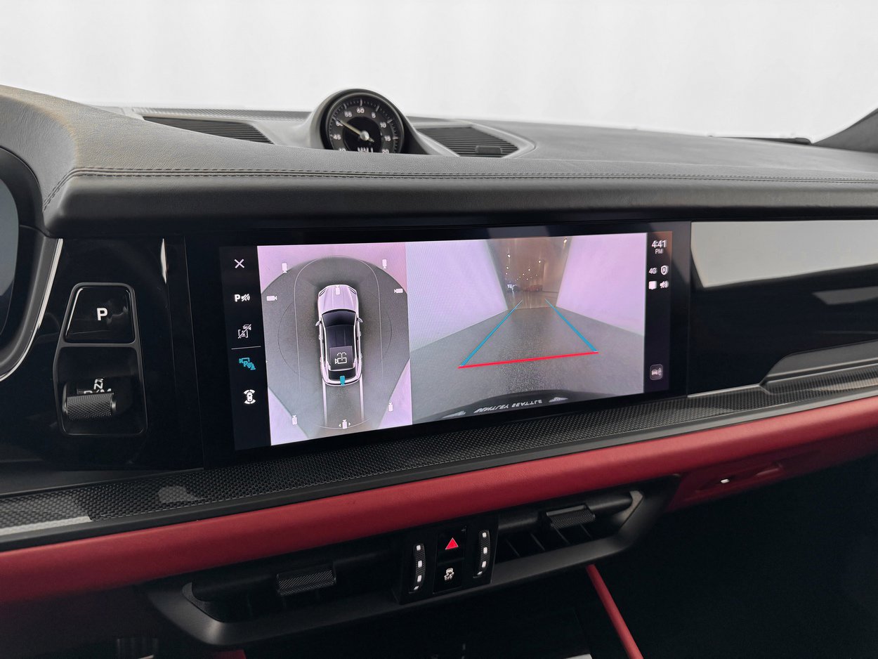 Used 2024 Porsche Cayenne Turbo GT image 29