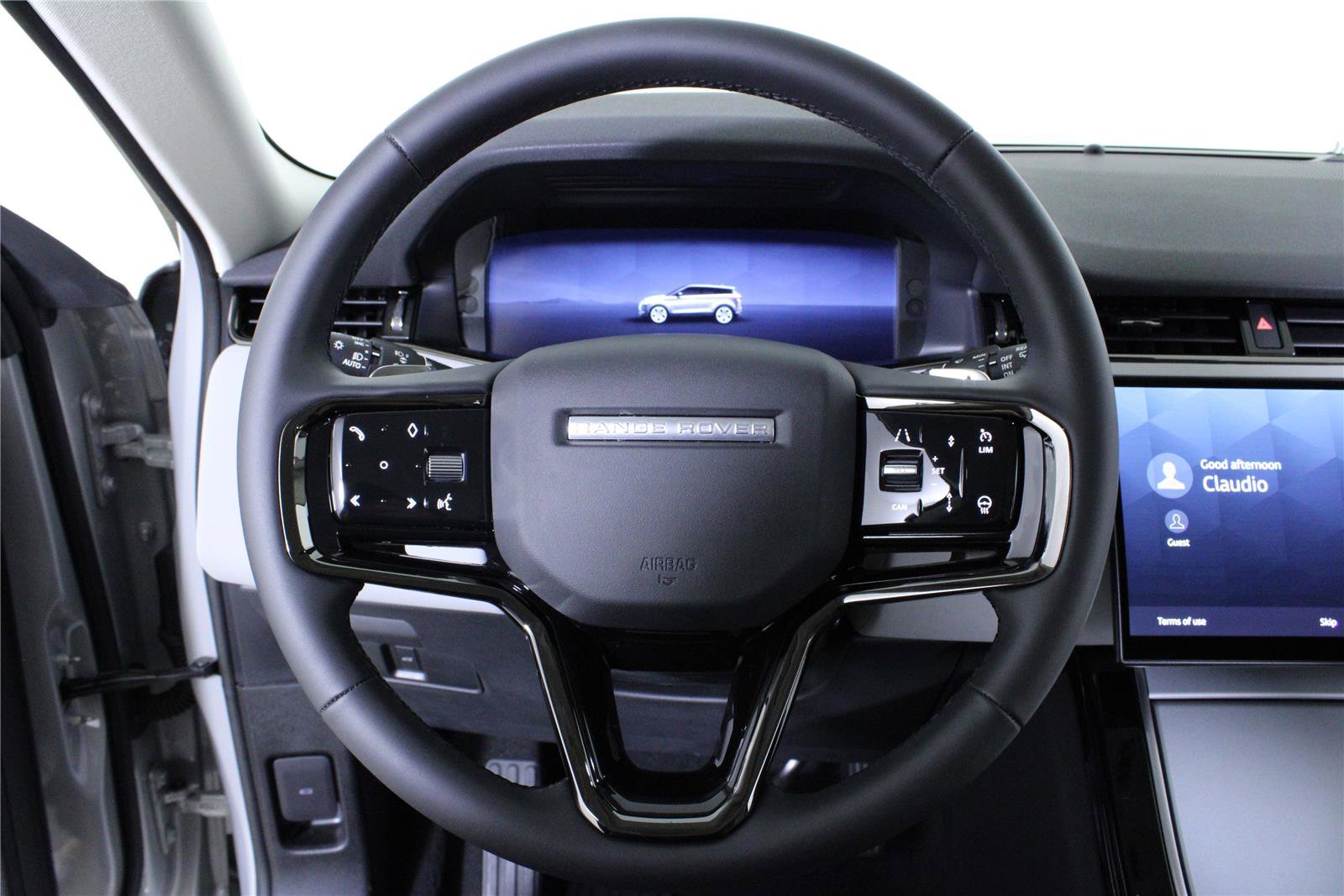 Used 2024 Land Rover Range Rover Evoque S AWD/4WD image 21