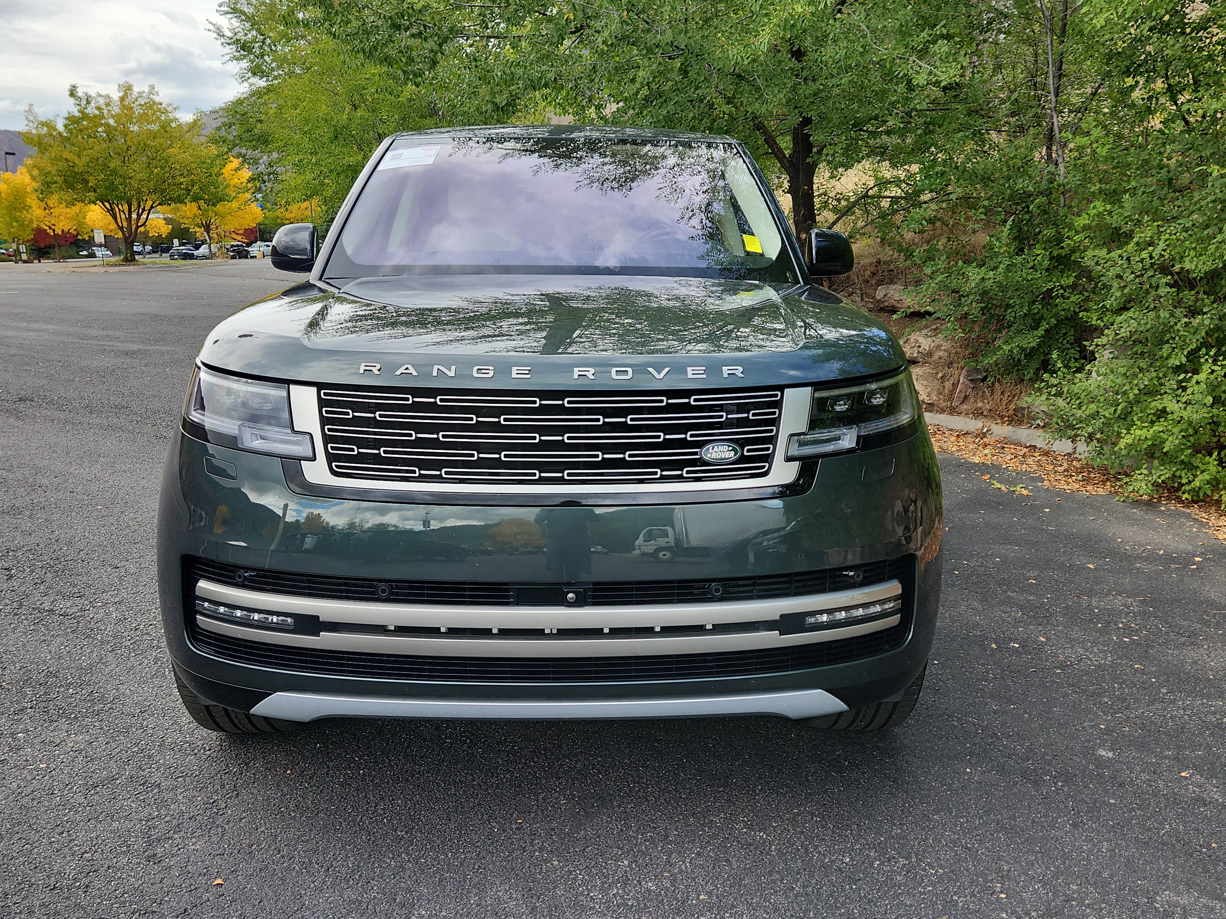 Certified 2023 Land Rover Range Rover SE image 6