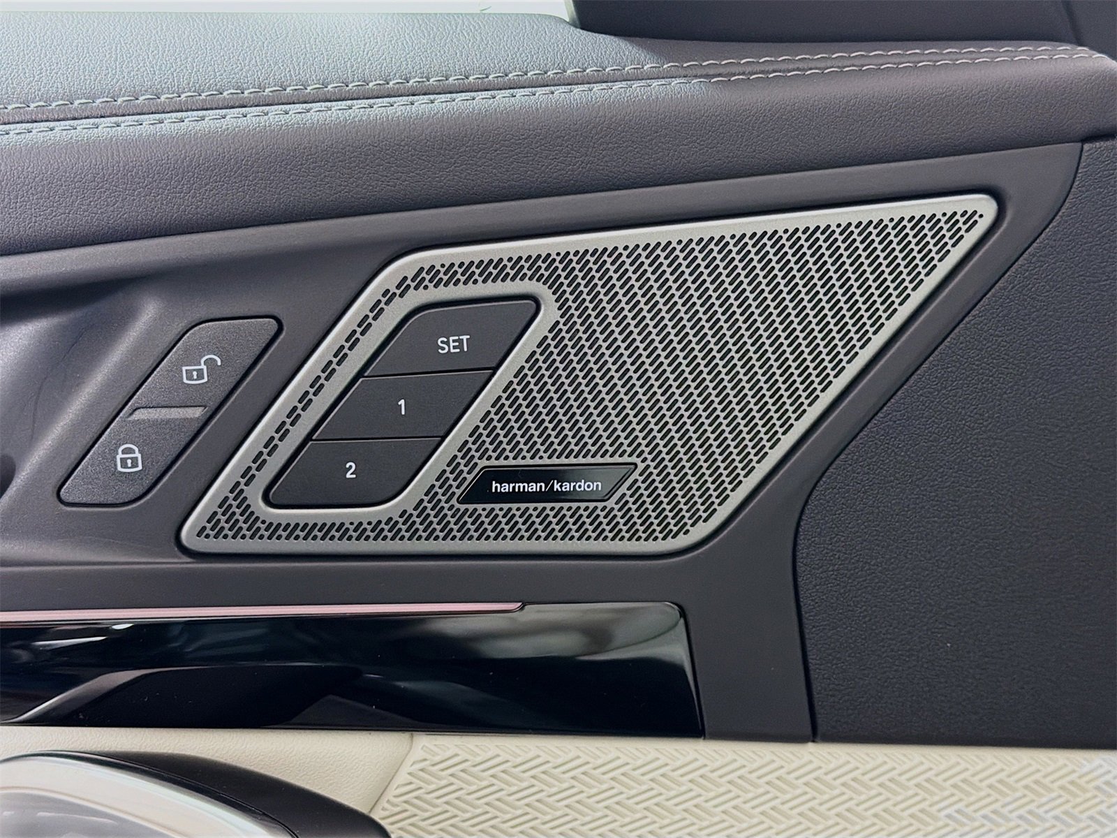 New 2026 BMW X1 xDrive28i w/ Convenience Package image 22