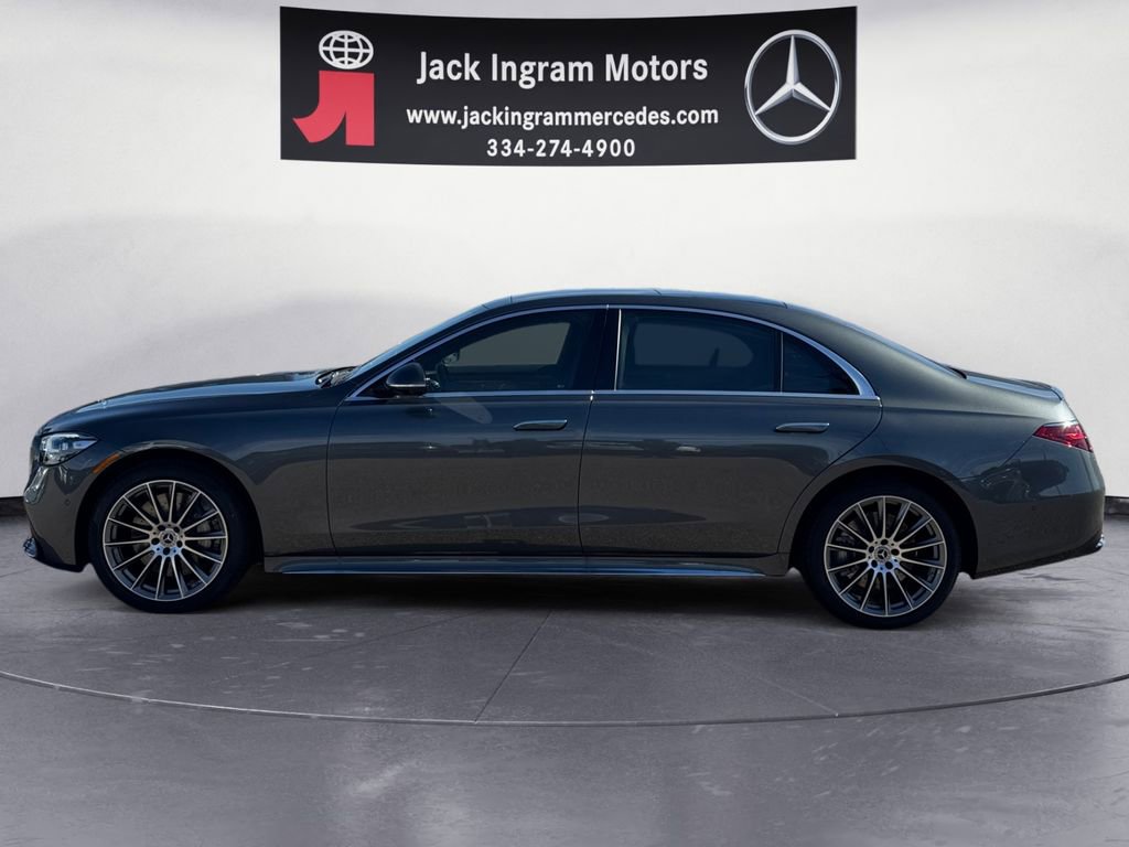 New 2026 Mercedes-Benz S 580 4MATIC Sedan image 2