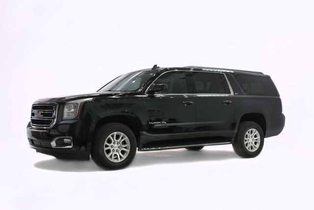 Used 2017 GMC Yukon XL SLT image 4