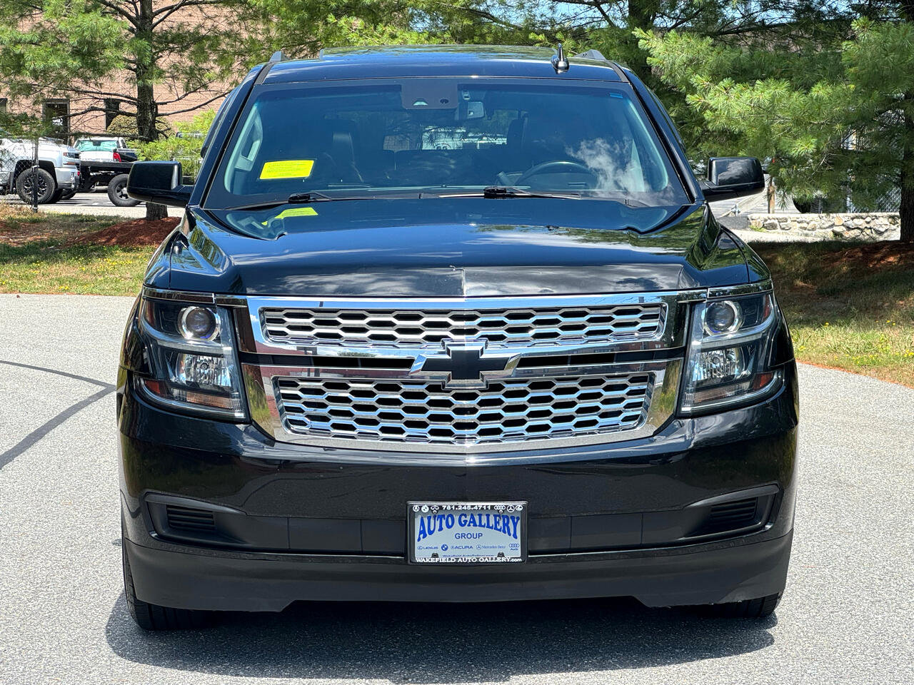 Used 2017 Chevrolet Tahoe LT image 2
