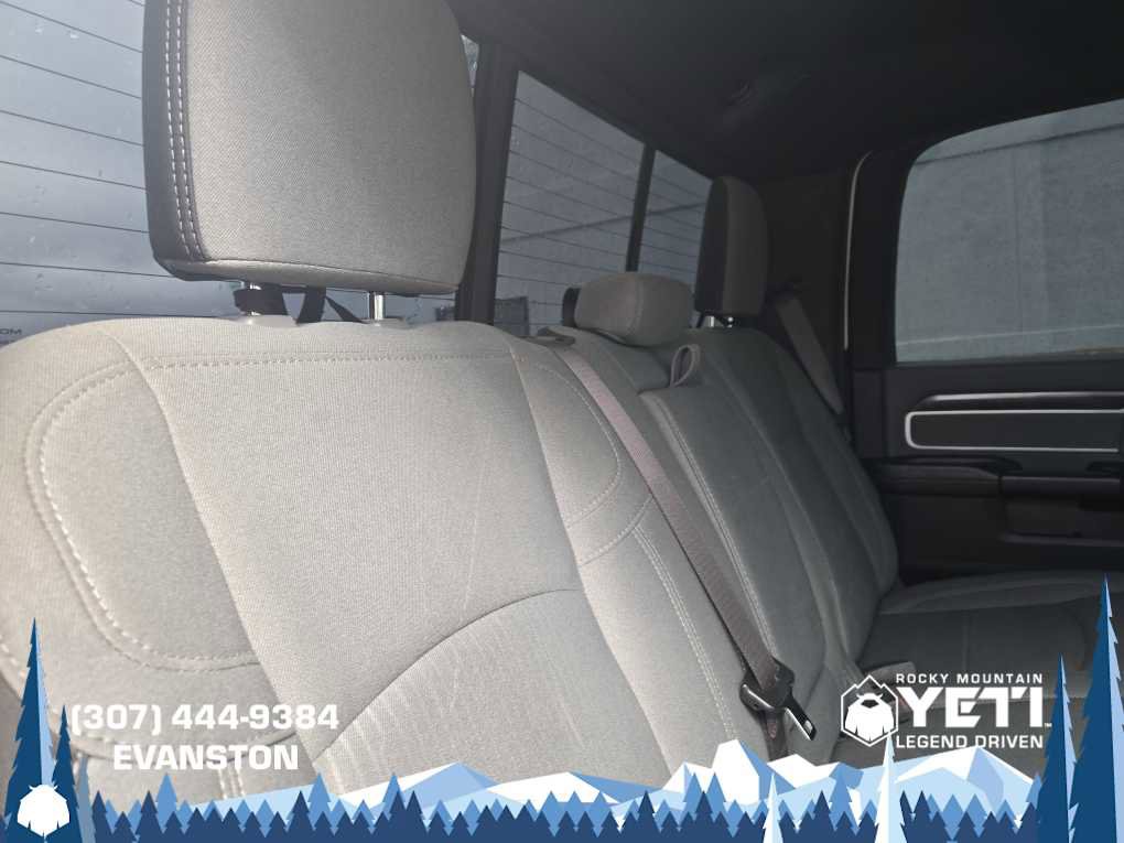 Used 2022 RAM 2500 Big Horn w/ Level C Equiment Group image 17