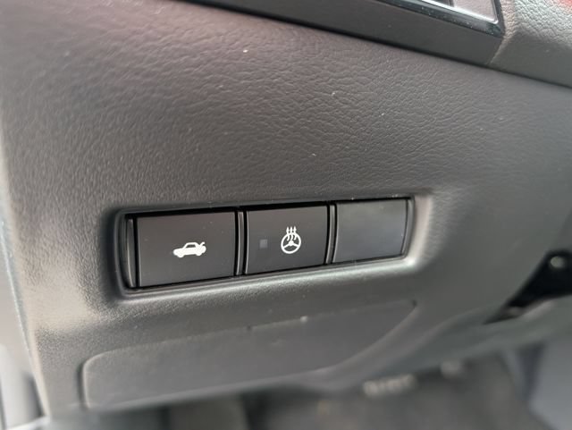 New 2026 Nissan Sentra SV w/ SV Convenience Package FWD image 17