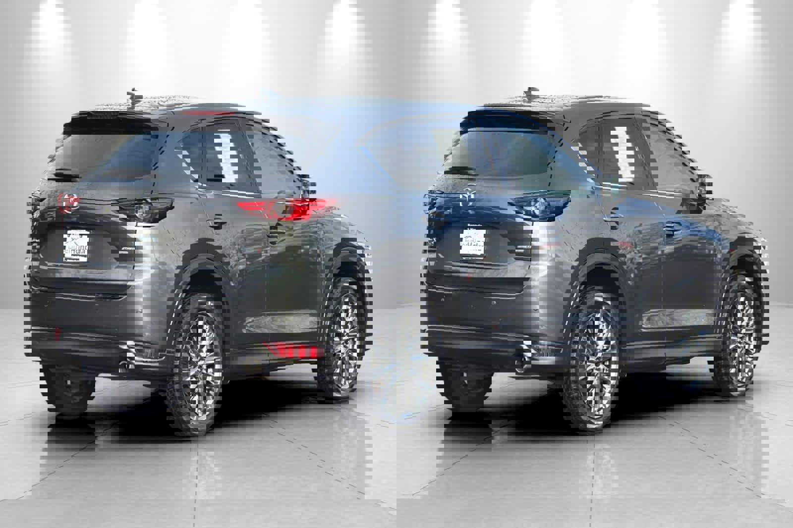 Used 2019 MAZDA CX-5 Signature image 2