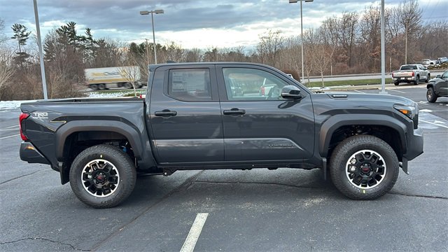 New 2026 Toyota Tacoma TRD Off-Road w/ TRD Off Road Upgrade Package image 28