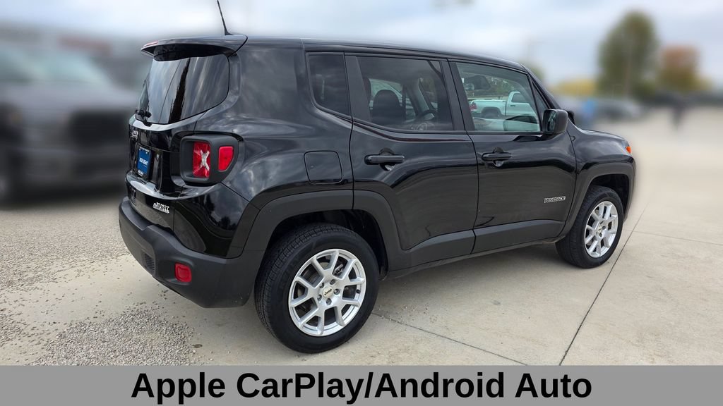 Used 2023 Jeep Renegade Latitude AWD/4WD image 5