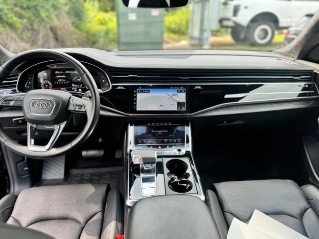 Certified 2022 Audi Q8 Prestige AWD/4WD image 32