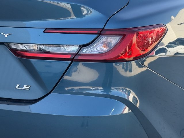Used 2025 Toyota Camry LE FWD image 7