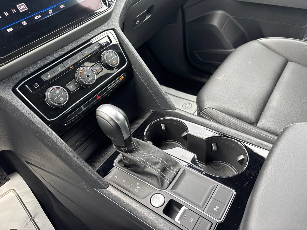Certified 2023 Volkswagen Atlas Cross Sport SE FWD image 20