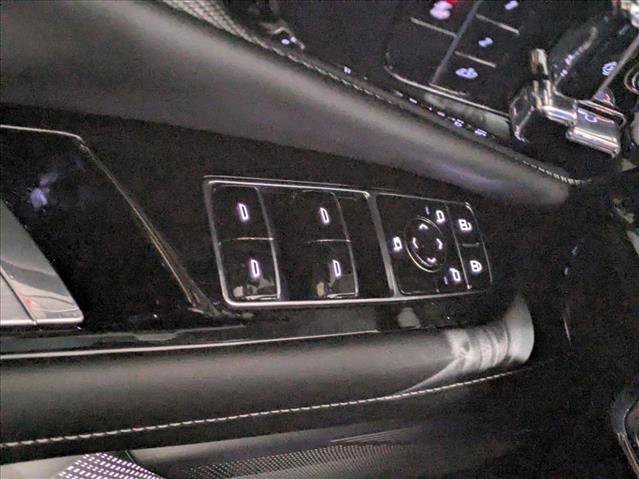 Used 2025 Cadillac Optiq Sport 1 image 18