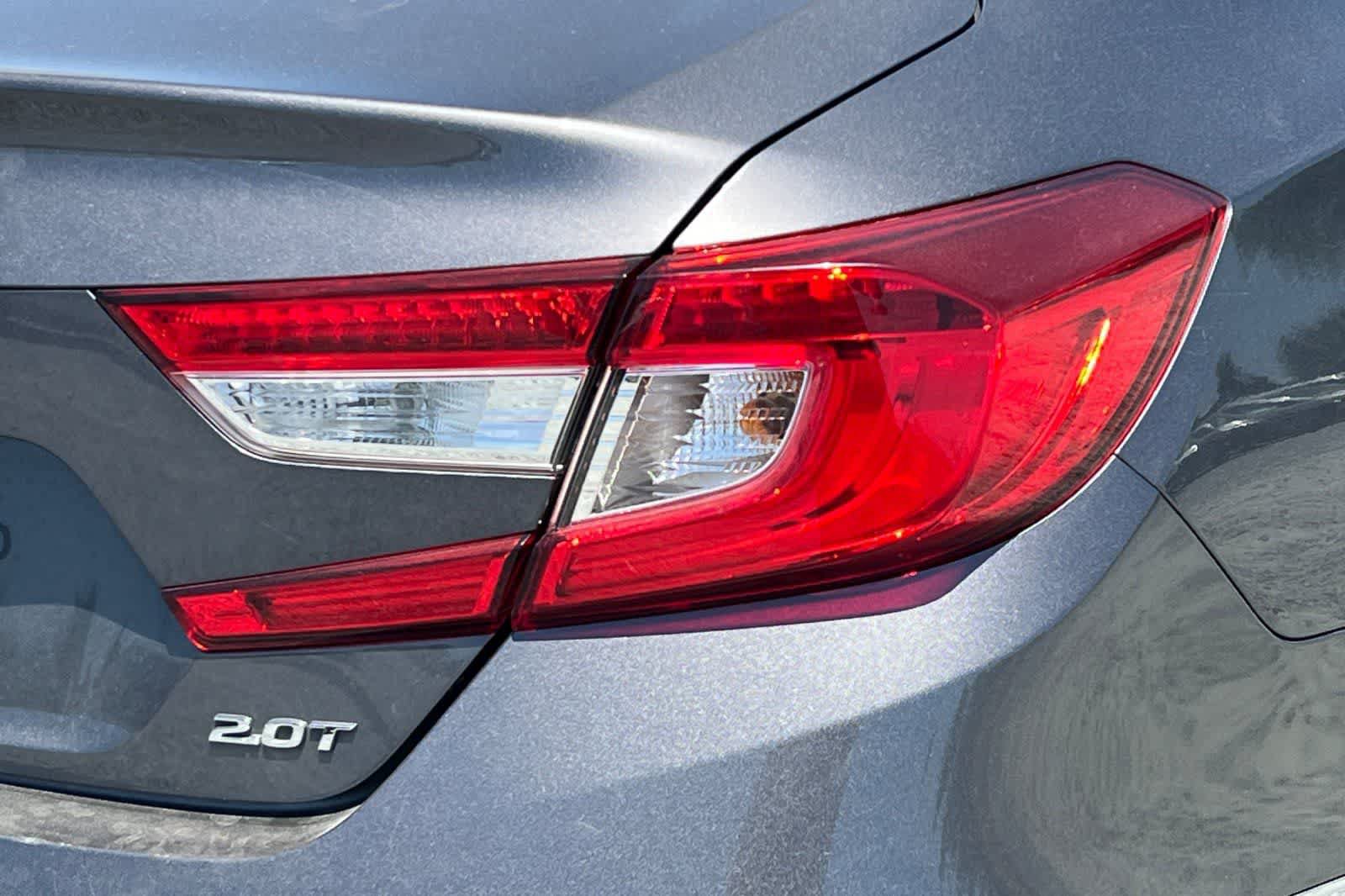 Used 2018 Honda Accord EX-L image 13