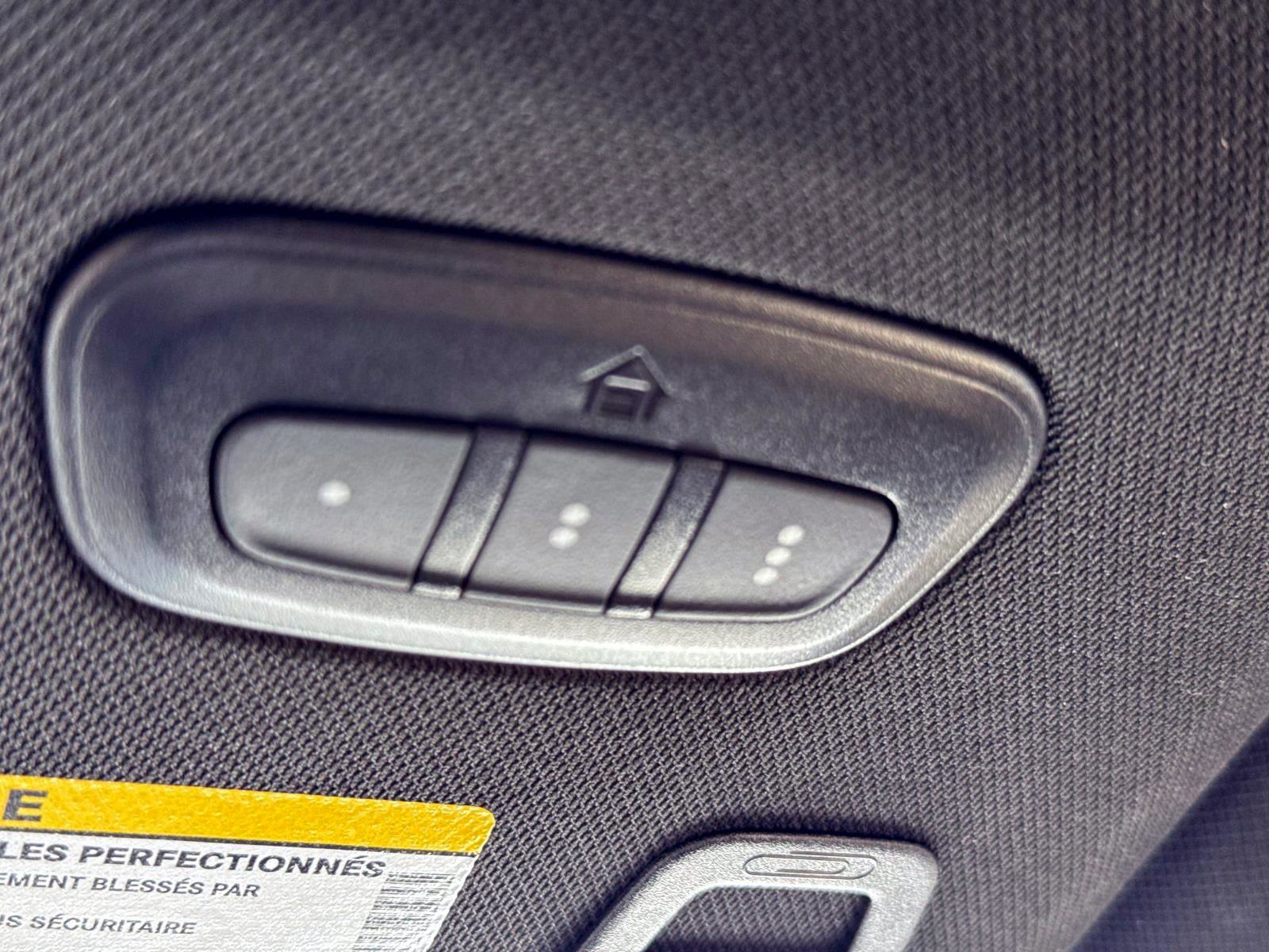 Used 2023 Jeep Grand Cherokee 4WD 4xe image 24