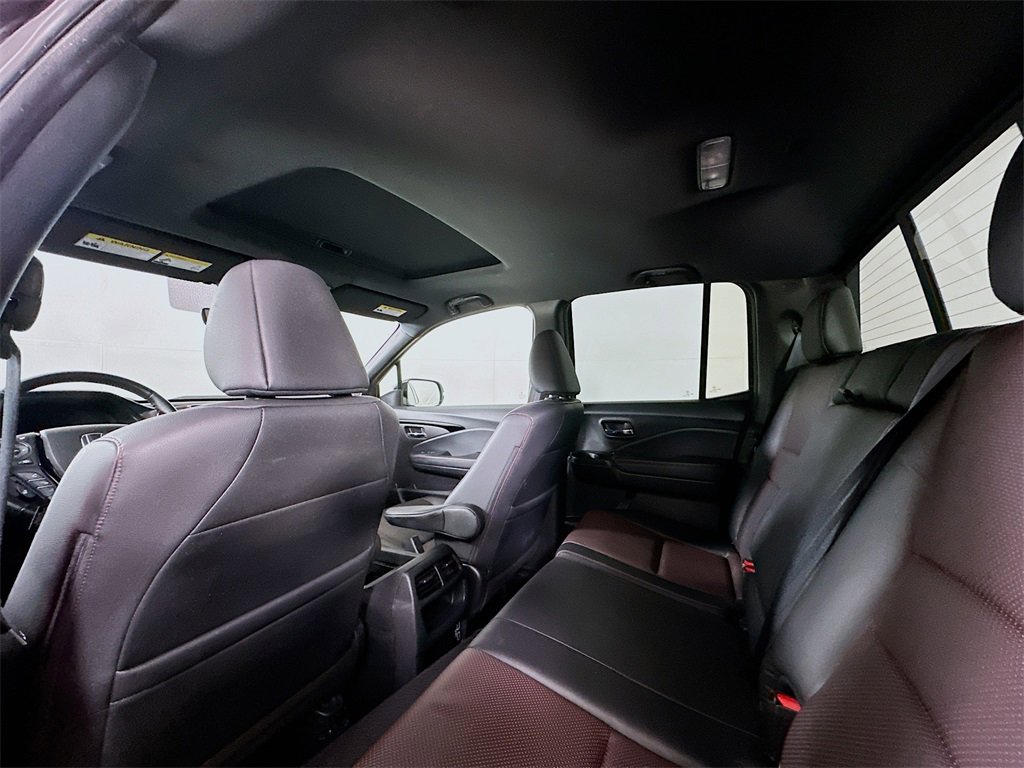 Used 2022 Honda Ridgeline Black Edition image 13
