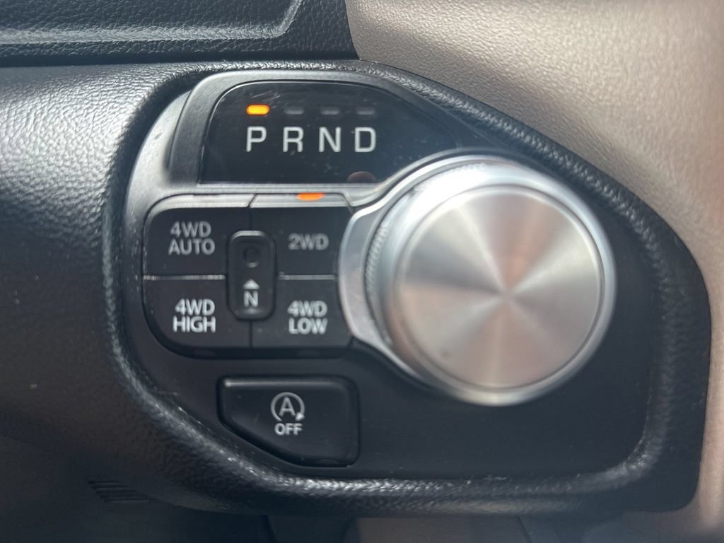 Used 2022 RAM 1500 Laramie AWD/4WD image 18