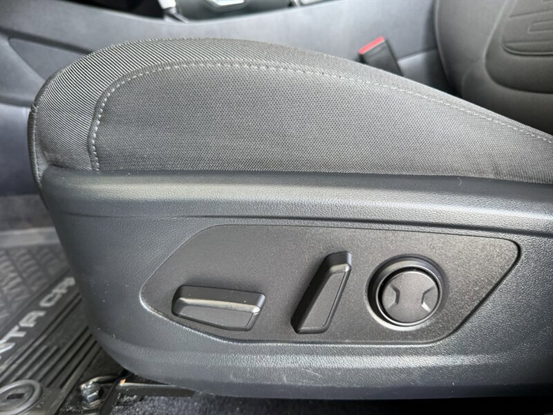 Used 2022 Hyundai Santa Cruz SEL AWD/4WD image 18