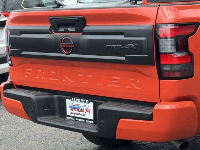 Used 2025 Nissan Frontier PRO-4X AWD/4WD image 28