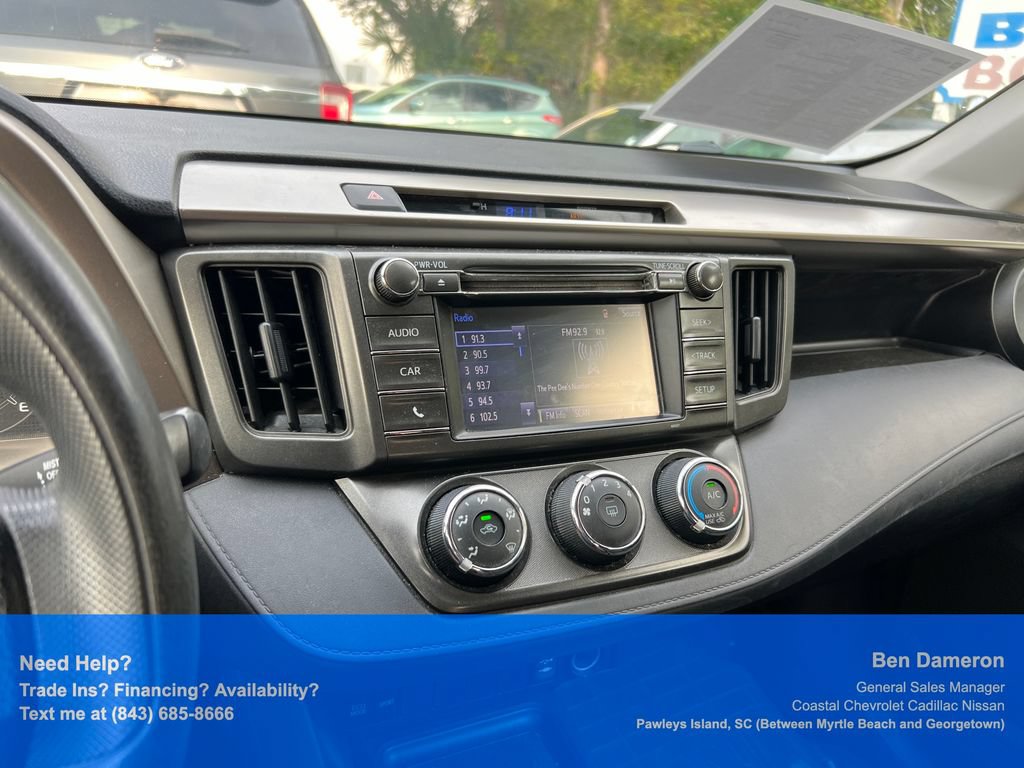 Used 2015 Toyota RAV4 LE AWD/4WD image 14