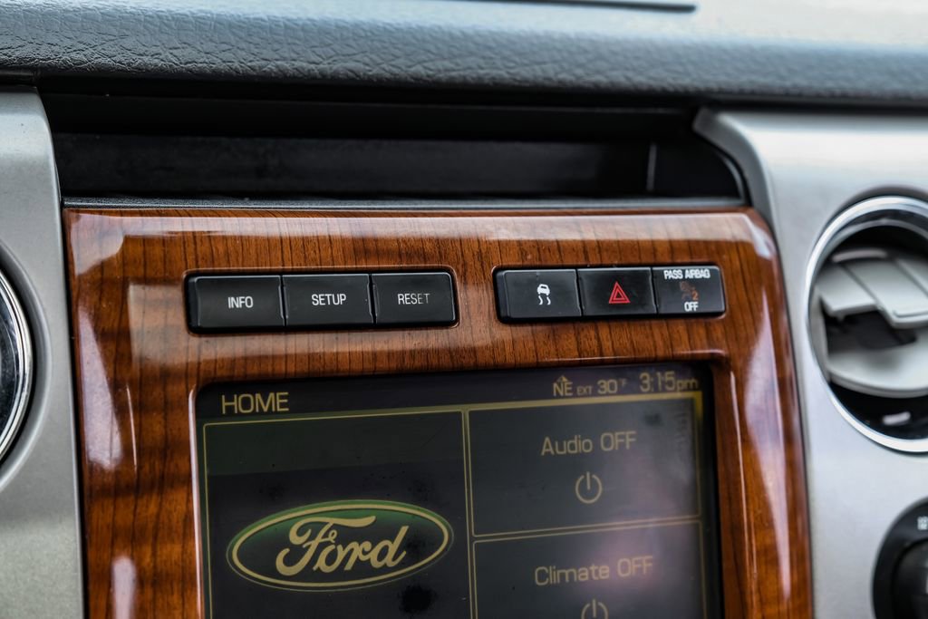 Used 2010 Ford F150 Lariat RWD image 23