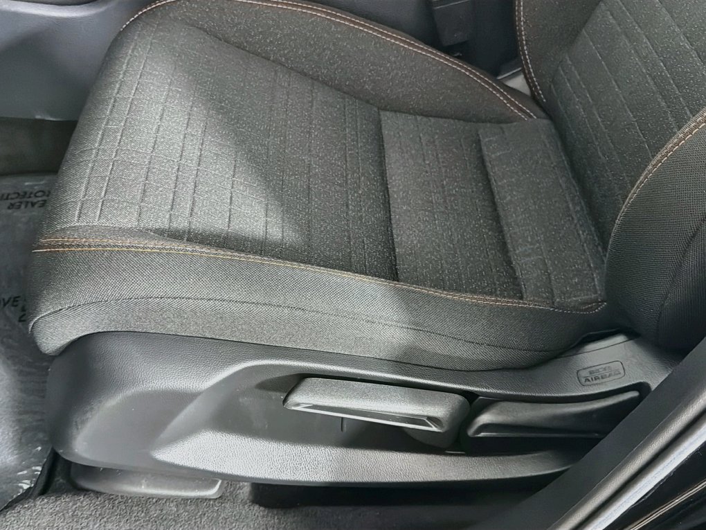Used 2025 Honda HR-V Sport image 24