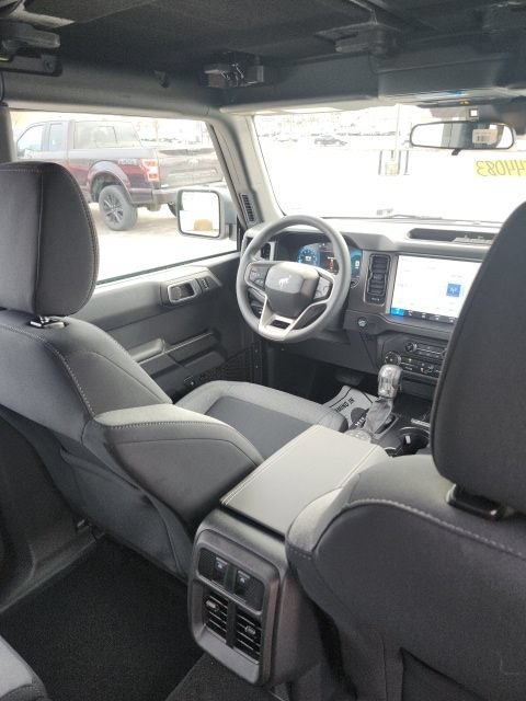 New 2025 Ford Bronco 4-Door AWD/4WD image 25