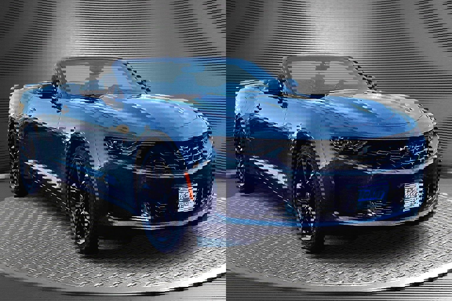 Used 2023 Chevrolet Camaro LT w/ RS Package image 1