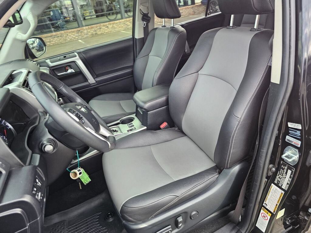Used 2018 Toyota 4Runner SR5 Premium AWD/4WD image 21
