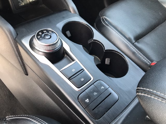 Used 2022 Ford Escape Titanium AWD/4WD image 33