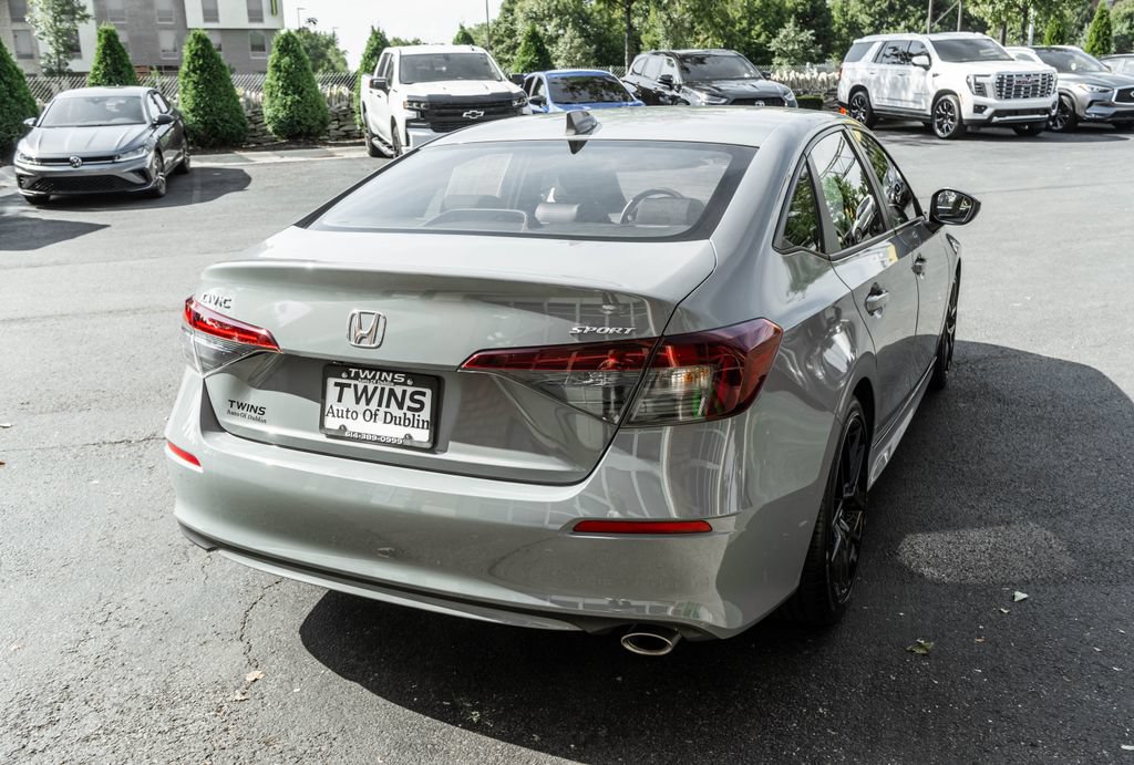 Used 2025 Honda Civic Sport image 30