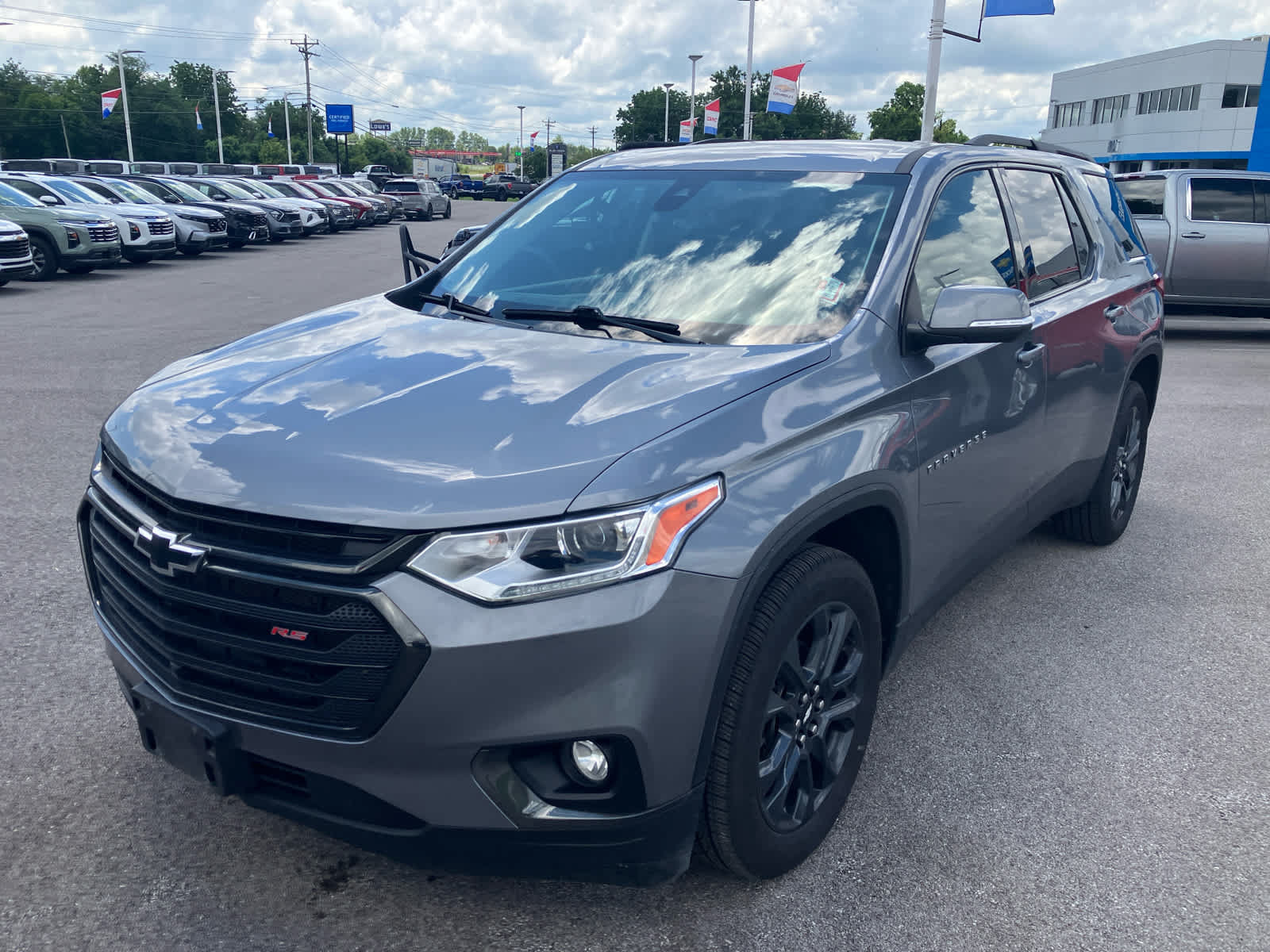Used 2021 Chevrolet Traverse RS AWD/4WD image 3