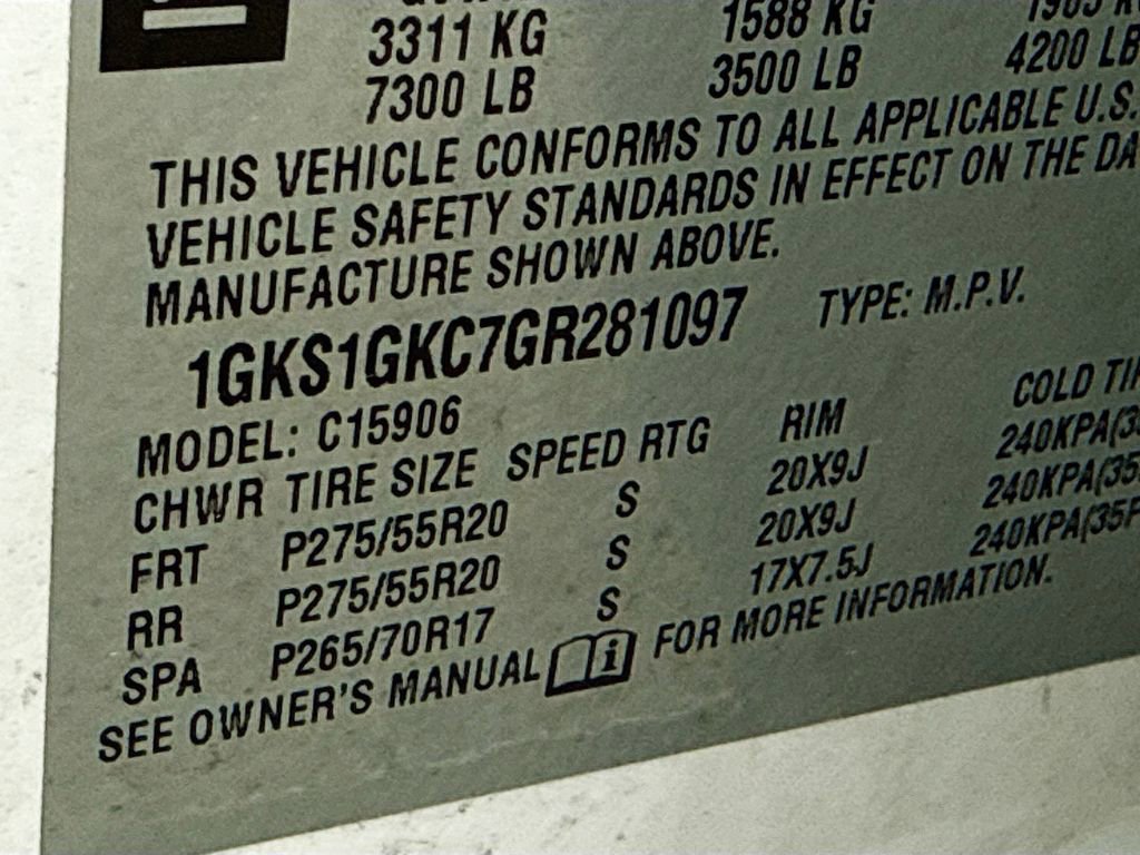 Used 2016 GMC Yukon XL SLT w/ Open Road Package RWD image 32
