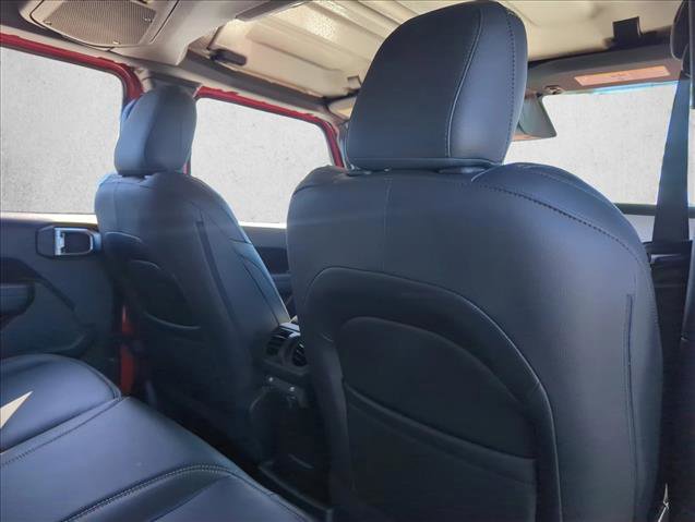 Used 2025 Jeep Wrangler Willys image 23
