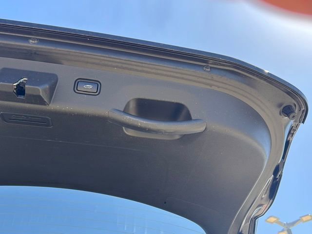 Used 2025 Kia Sportage SX image 13