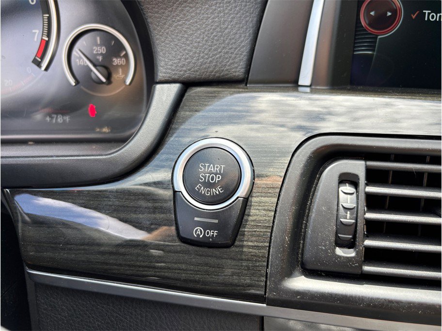 Used 2013 BMW 535i xDrive Sedan image 31