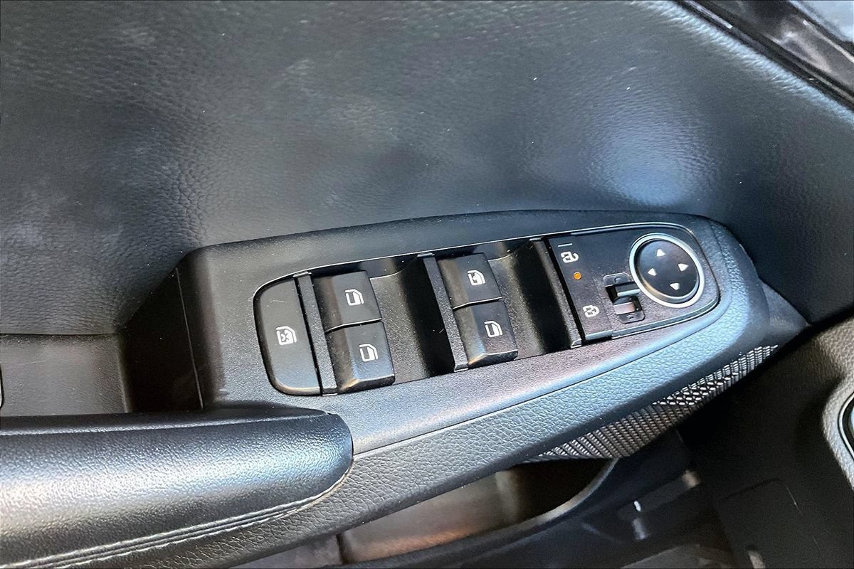 Used 2024 Kia Seltos S FWD image 23