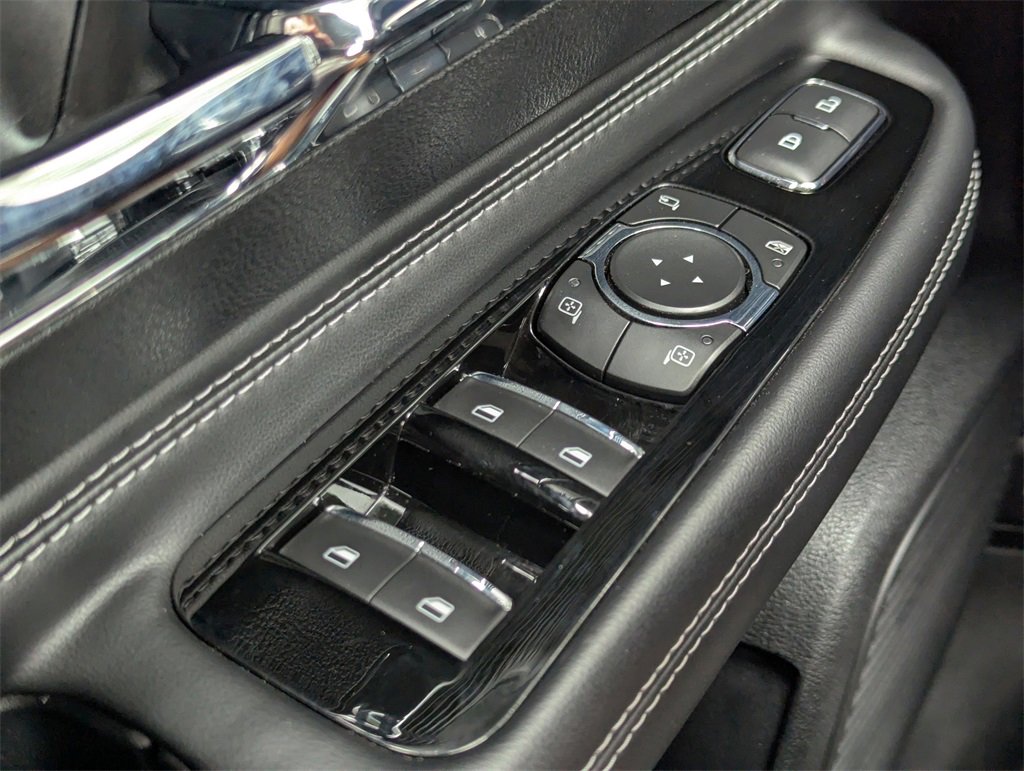 Used 2022 Lincoln Corsair Reserve w/ Elements Package image 17