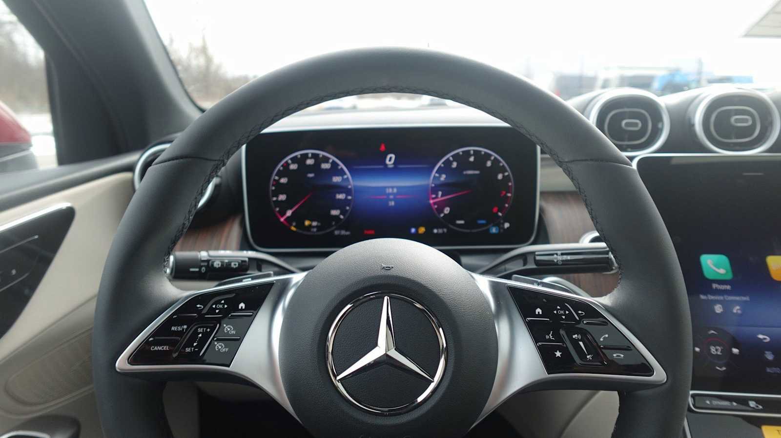 New 2026 Mercedes-Benz GLC 300 4MATIC image 30