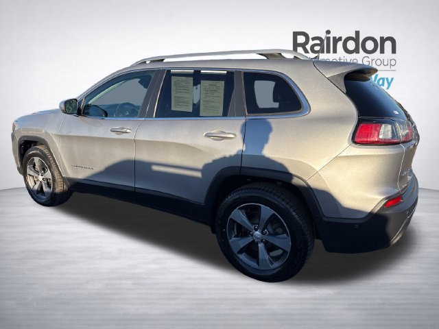 Used 2019 Jeep Cherokee Limited w/ Technology Group AWD/4WD image 5