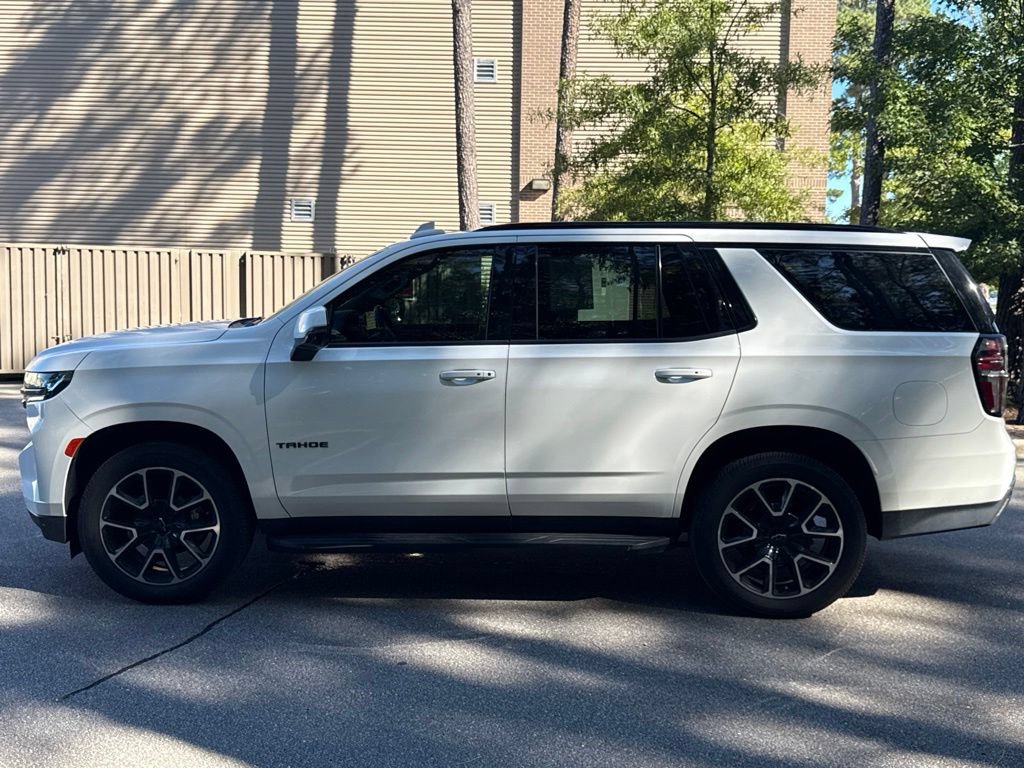 Used 2022 Chevrolet Tahoe RST w/ Luxury Package RWD image 4