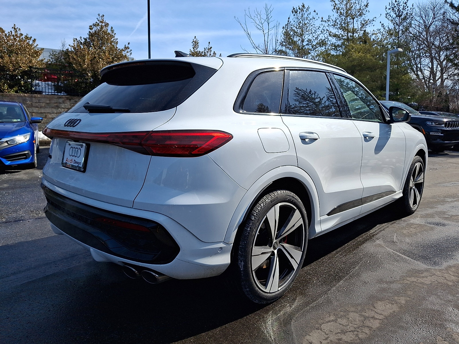 New 2025 Audi SQ5 Premium Plus image 4