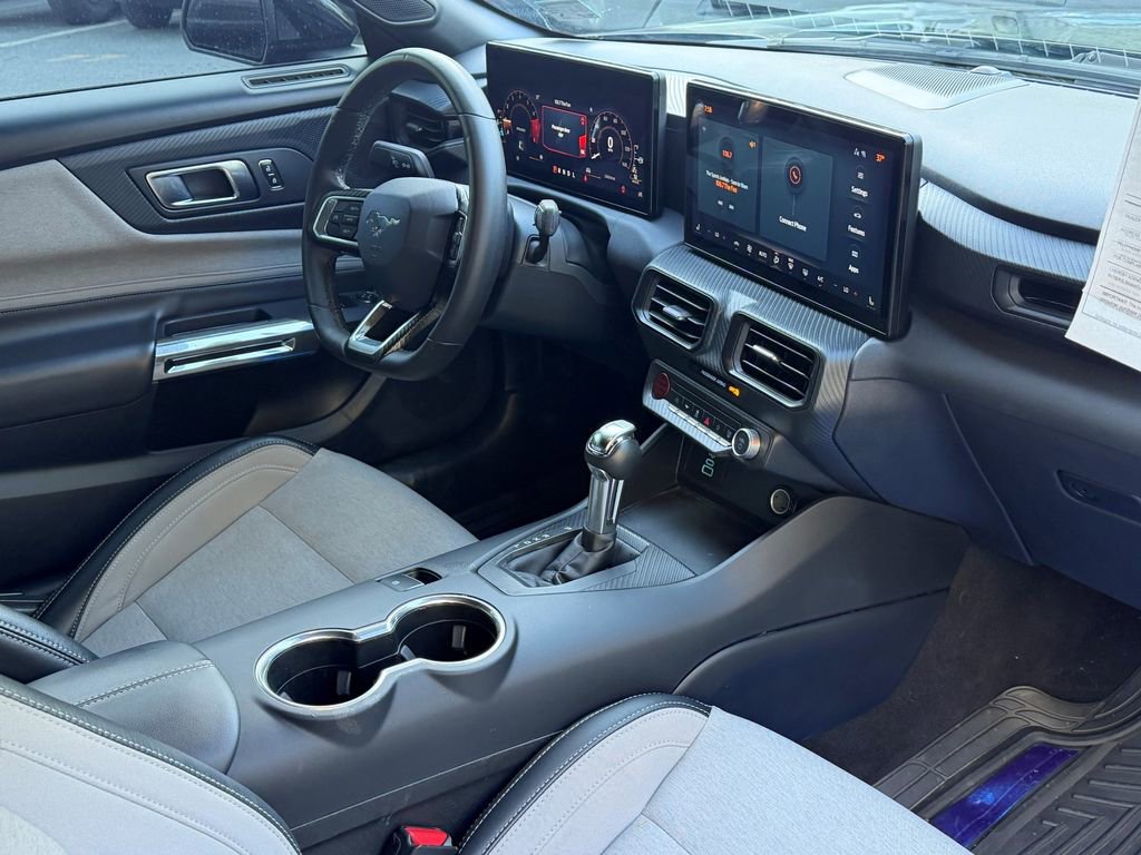 Used 2024 Ford Mustang Coupe RWD image 12