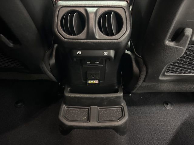 Used 2022 Jeep Wrangler Unlimited Rubicon image 29