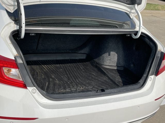 Used 2021 Honda Accord Touring image 29