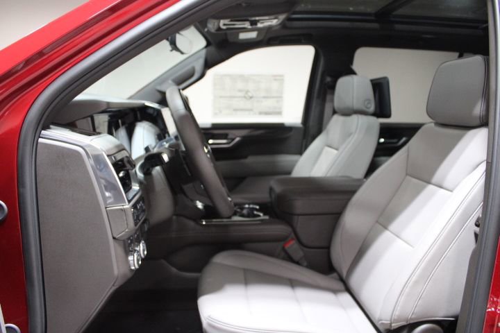 New 2026 GMC Yukon XL Elevation image 22