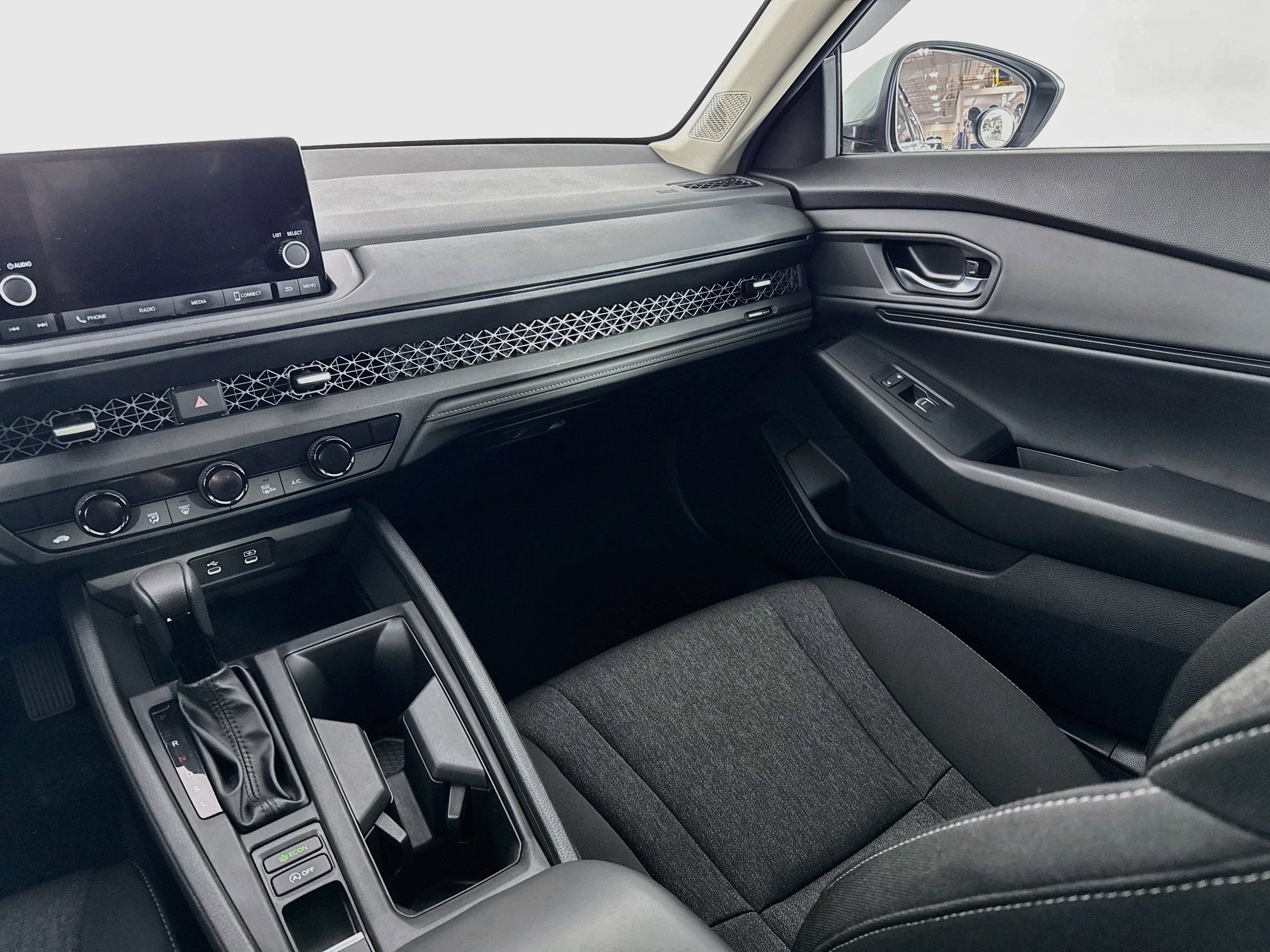 Certified 2024 Honda Accord EX image 23