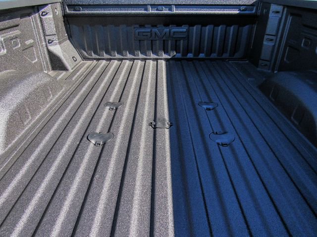 New 2026 GMC Sierra 2500 AT4 w/ AT4 Premium Plus Package image 6