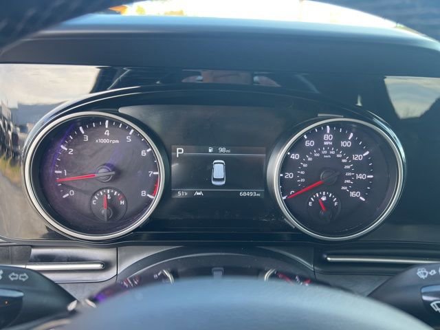 Used 2022 Kia Carnival SX image 9