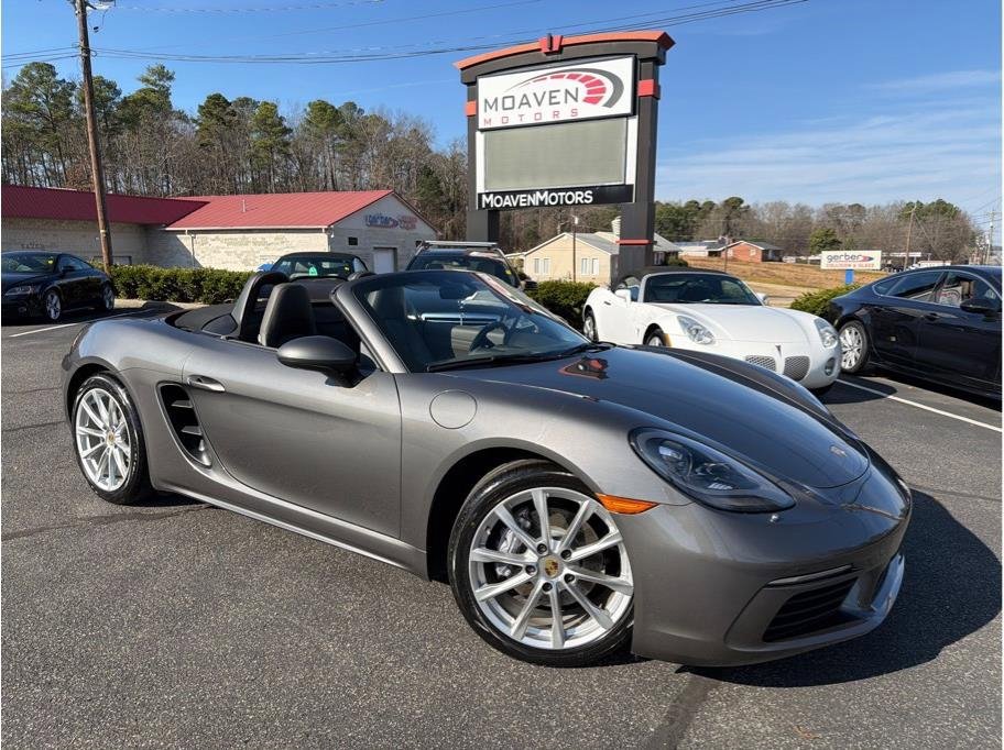 Used 2018 Porsche 718 Boxster Roadster 2D RWD image 1